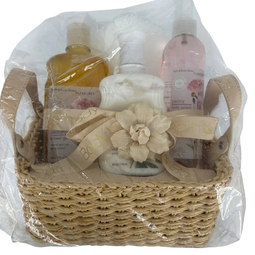 Bath & Body Works Pleasure Peony retired 3-Piece gift set 1990s RARE VINTAGE y2k